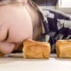Woman Becomes Instagram Famous, Makes Hundreds of Dollars for Squishing Her Face onto Bread - World Of Buzz