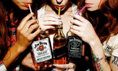 Couples Who Get Drunk Together, Stay Together, Says New Study - World Of Buzz