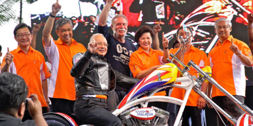 5 Reasons Why Malaysians Should 'Wheelie' Get A Motorcycle - World Of Buzz