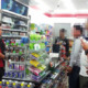Woman Shares Her Creep Encounter With Two Strange Men In 7 Eleven - World Of Buzz