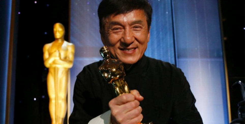 Jackie Chan Finally Gets His Oscar - World Of Buzz 3