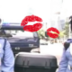 Pervert Forcefully Kisses On-Duty DBKL Female Officer Gets His Ass Whooped By Crowd - World Of Buzz