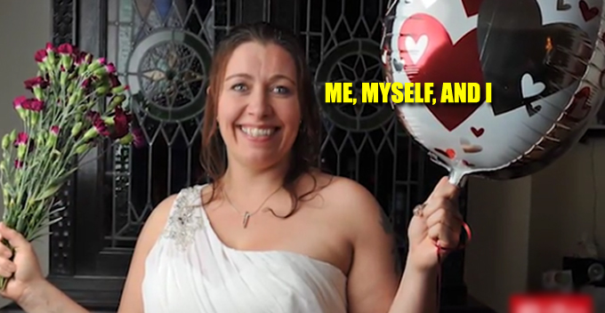 Single Woman Gives Up Searching For Mr.Right, Marries Herself Instead - World Of Buzz