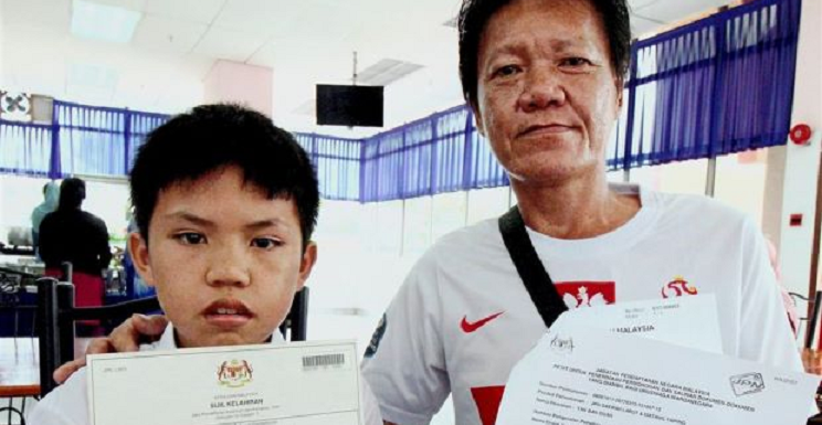 11 Year-Old Denied Citizenship Despite Being Born In Malaysia - World Of Buzz