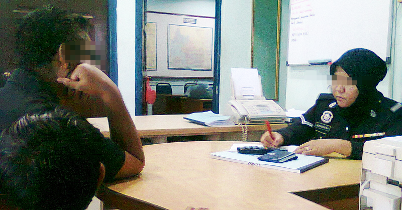 Many Malaysians Reluctant to Report Corruption According to Recent Survey - World Of Buzz 4