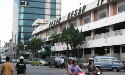 Elderly Woman 'Charmed' Off Her Live Savings - World Of Buzz 2