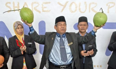 Police Tracked Down Raja Bomoh Sedunia, Brings Him In for Questioning - World Of Buzz 4
