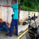 Man Spots Snatch Thieves Stealing Girl's Bag, Crashes Car into Them to Prevent Escape - World Of Buzz