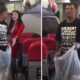 Tony Fernandes Receive Praises After Setting Good Example by Helping Crew Clean Up - World Of Buzz