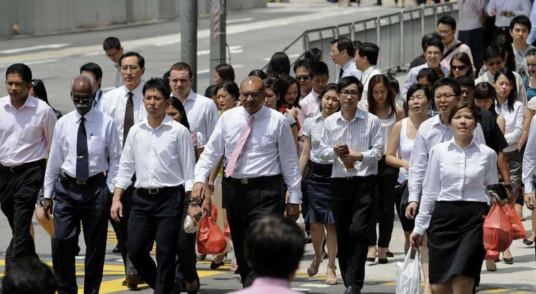 Here's The List of Malaysia's Highest Paying Jobs in 2017 - WORLD OF BUZZ 1