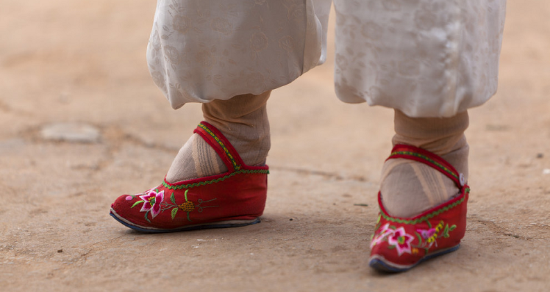 Feet Binding Was All About Sex For Chinese Men - WORLD OF BUZZ 4