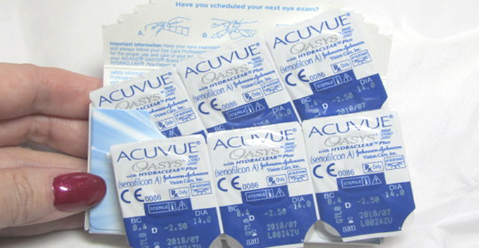 If You're Using Any of These 4 Types of Contact Lenses, You Should Check the LOT Number! - WORLD OF BUZZ