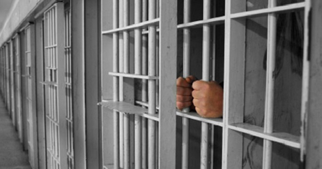 Johor Policemen Accidentally Release Wrong Inmate from Jail - WORLD OF BUZZ 3