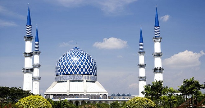Selangor Sultan Orders No More Loudspeakers to be Used For Mosque Lectures - WORLD OF BUZZ 1