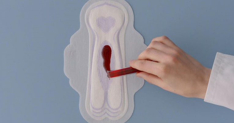 This Sanitary Pad Ad is Challenging the 'Norm' by Using Red Liquid Instead of Blue - WORLD OF BUZZ 5