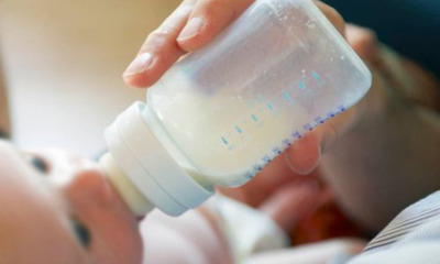 3-Month-Old Baby Tragically Dies After Being Fed by Father Who's Playing With Phone - WORLD OF BUZZ