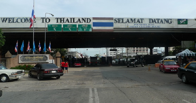 Thailand Set to Charge Malaysian Motorists Entry Fee in 2018 - WORLD OF BUZZ 4