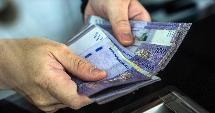 Msians Can Now Enjoy 2% Off Individual Income Tax Rate - WORLD OF BUZZ