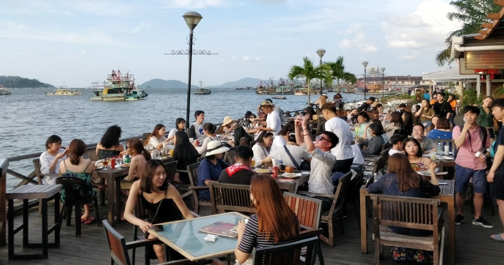 "Sabah is Unique Because It Has The Best Malaysians," Says Tourism Minister - WORLD OF BUZZ 2