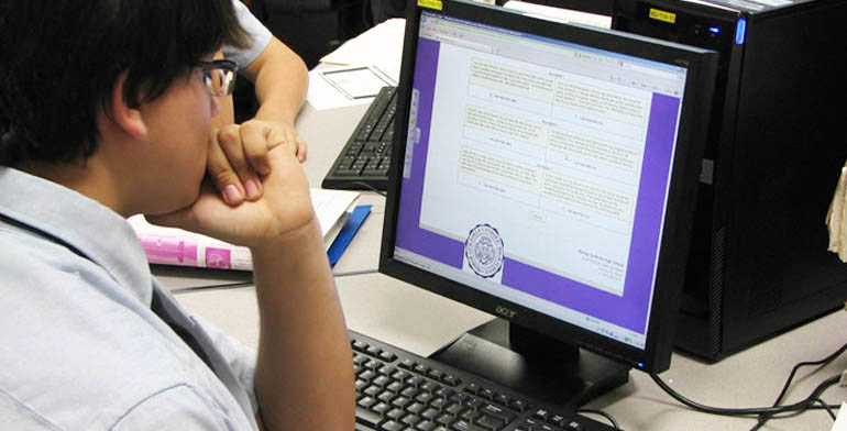 3 Scholarships for Malaysians Interested in Studying Overseas Should Apply For Now - WORLD OF BUZZ 3