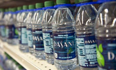 Dasani, Evian, Nestle and Other Big Brands Found to be Contaminated With Plastic Particles - WORLD OF BUZZ 2