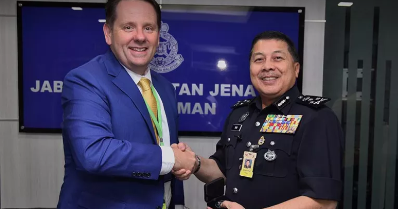 M'sia CID Chief Had Australian Bank Account with RM1 Million Frozen, Here's IGP's Response - WORLD OF BUZZ 3