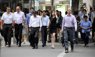 M'sians Need At Least RM2,700/Month to Live Comfortably, BNM Says - WORLD OF BUZZ 3