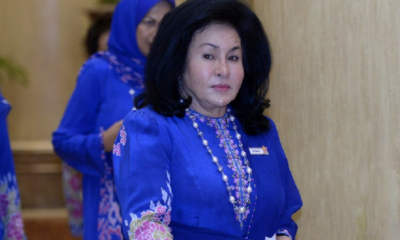 "Follow The Blue Shirts, They Are Your Friends," Rosmah Tells M'sians - WORLD OF BUZZ 3