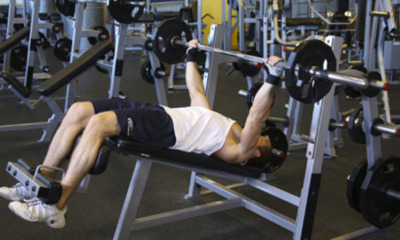 Young Man’s Heart Stops Beating and Slips into Coma After 70KG Barbell Fell on His Neck - WORLD OF BUZZ