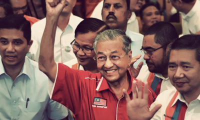 Malaysia Makes History As Opposition Overthrows BN's 60-Year Reign - WORLD OF BUZZ 6