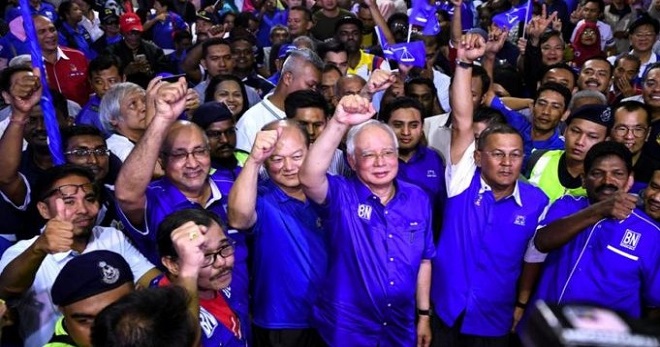 Najib Pens A Poem To Malaysians On Final Day Of Campaigning Before GE14 - WORLD OF BUZZ 3