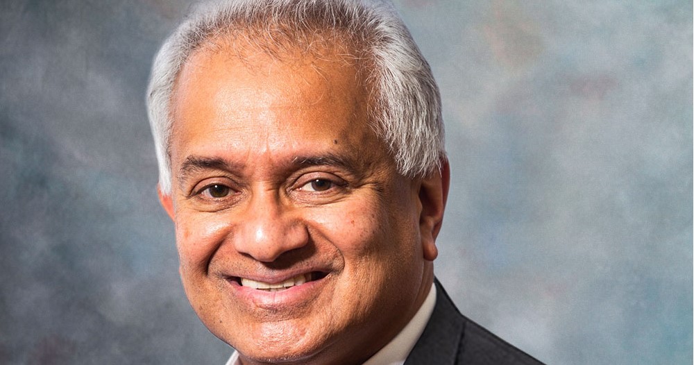 Agong Appoints Tommy Thomas as New Attorney-General & Sacks Apandi - WORLD OF BUZZ