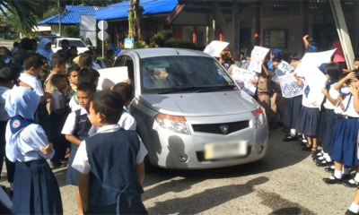 Lazy Teacher Suspended After Badass Primary Pupils Surround Her Car and Protest - WORLD OF BUZZ