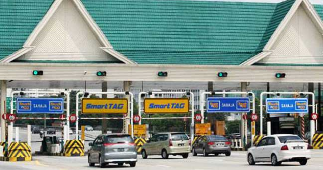 M'sian Caught Trying to Avoid Paying Toll, Discovered to Be Repeated Offender Owing RM900 - WORLD OF BUZZ 1