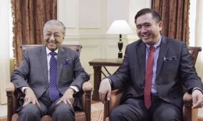 [Watch] Mahathir and Anthony's Hari Raya Road Safety Video That'll Make You Smile - WORLD OF BUZZ 7
