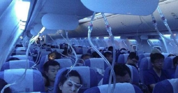 Co-Pilot Vaped While On Duty, Causing Plane to Plunge 7,600 Meters in 10 Minutes - WORLD OF BUZZ 3