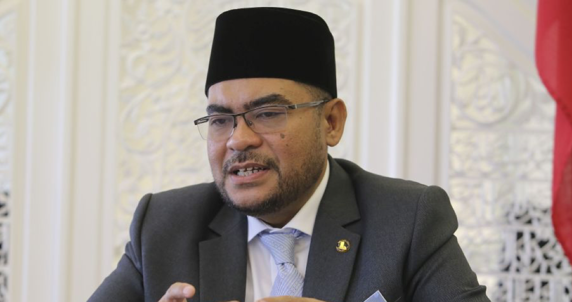 Jakim's RM810 Million Budget Is Not Bloated, Says New Minister - WORLD OF BUZZ 1