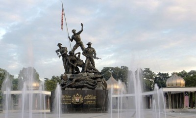 Do Not Change Our History, Netizens Say in Response to Removal of Communists From Sejarah Textbooks - WORLD OF BUZZ