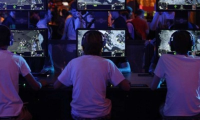 Govt Looking Into Limiting Internet Access To Curb Internet Addiction Among Youngsters - WORLD OF BUZZ