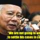 Umno Sec-Gen Labels Najib as 'Baggage' and Says Party Cannot Carry Him Forever - WORLD OF BUZZ 3