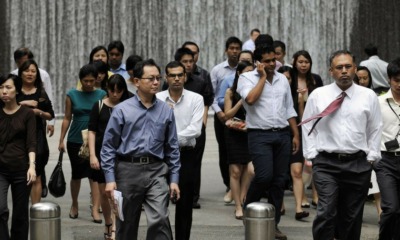 Starting 1 Jan 2019, Minimum Wage Will Be Increased Nationwide to RM1,050 Per Month - WORLD OF BUZZ