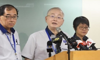 MCA Votes For Barisan Nasional to be Dissolved & Wants to Form A New Coalition - WORLD OF BUZZ 2