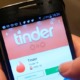 34yo Man Turns Up at Tinder Date's Damansara Condo for Sex, Gets Robbed Instead - WORLD OF BUZZ