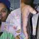 Lucky M'sian Man Finds RM20,000 In Used Clothes, Mufti Urges Him To Hand Over To Baitumal - WORLD OF BUZZ