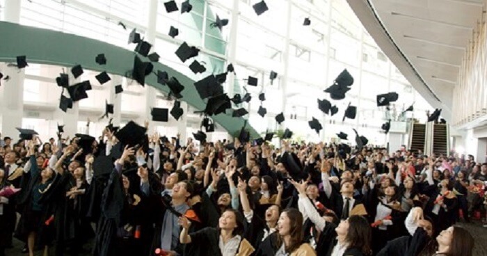 Finance Ministry: Malaysian University Students Will Receive RM100 Debit Card Aid Starting March 2019 - WORLD OF BUZZ 3