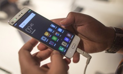 German Organisation Lists The 10 Phone Models That Emit The Most Radiation - WORLD OF BUZZ 1