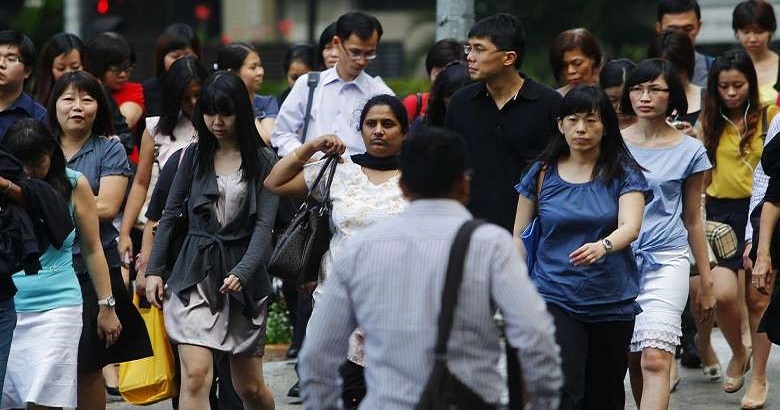 HR Ministry Launches National Index For M'sian Employees to Compare Their Salaries to National Standards - WORLD OF BUZZ 5