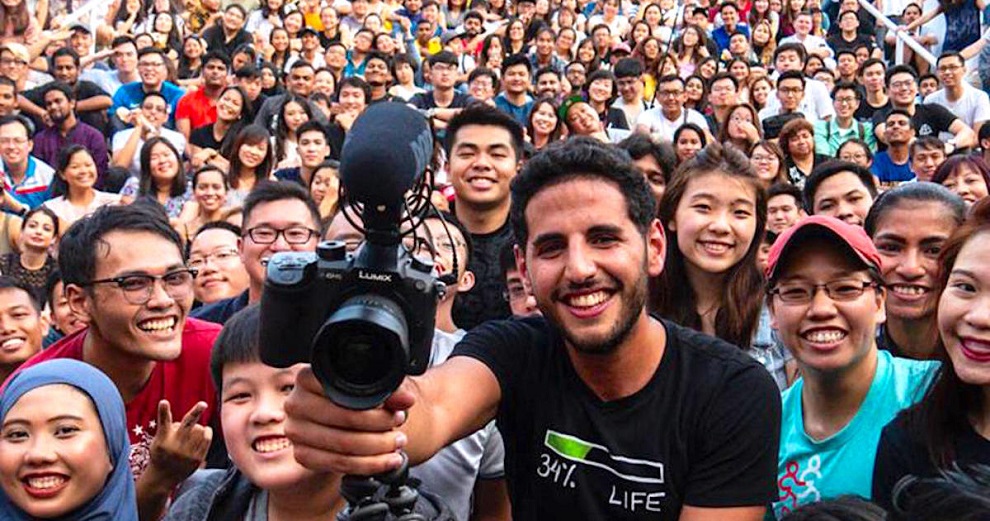 Nas Daily Will Be Hiring People For His Singapore Team After Moving There in April - WORLD OF BUZZ 2