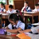 Starting 2020, Primary Schools in Sarawak Will Begin Teaching Maths & Science in English - WORLD OF BUZZ 1