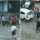 Snatch Thief Caught, Beaten Up By The Public In Sarawak Before Handed To the Police - WORLD OF BUZZ 9